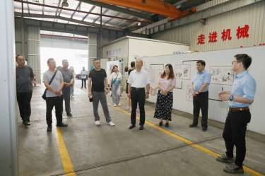 实地观摩促互换 技术赋能助发展 | 山东省淄博市淄川区总工会党组成员、副主席冯进明一行光临pp电子纸业调研互换