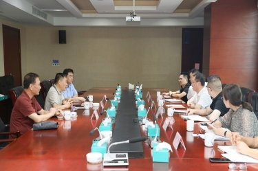 江山市委副书记、市长徐明峰率队赴pp电子纸业调研